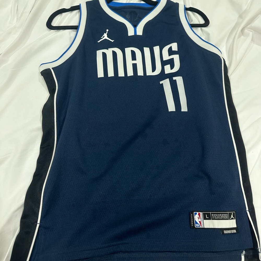 Jordan Navy Blue Mavs Jersey with White Details Tim hardaway jr